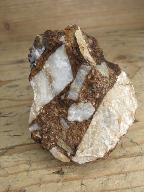 brekcja tektoniczna - skała metamorficzna - Polska