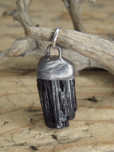 turmalin czarny szerl - wisior