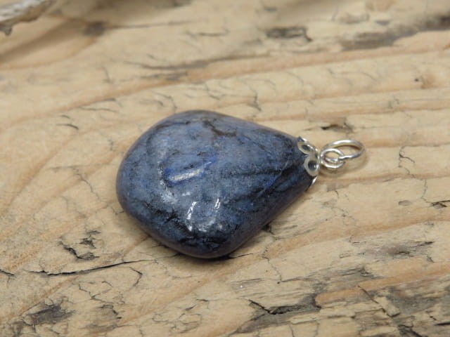 dumortieryt * wisior