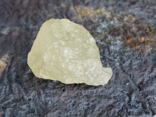 szkło libijskie * tektyt