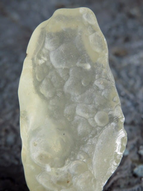 szkło libijskie * tektyt