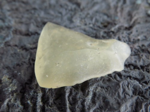 szkło libijskie * tektyt