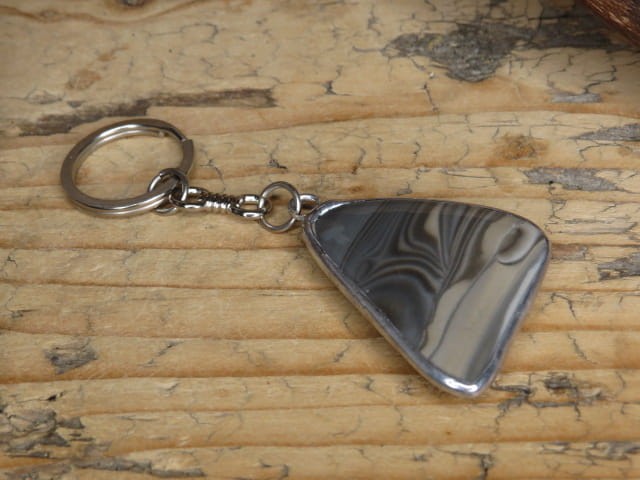 krzemień pasiasty brelok