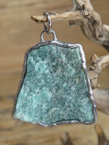 awenturyn zielony wisior