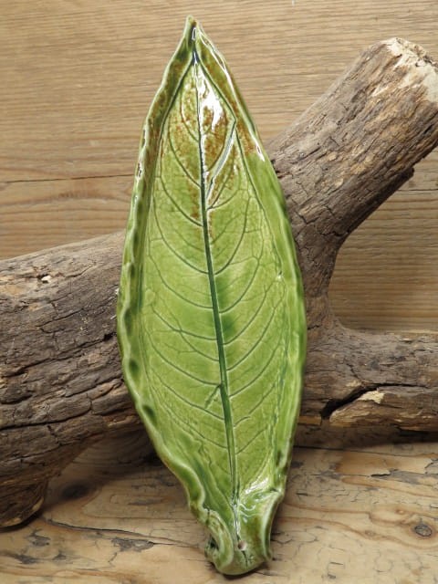 Podstawka pod kadzidełka liść wiesiołka – ceramika ręcznie robiona