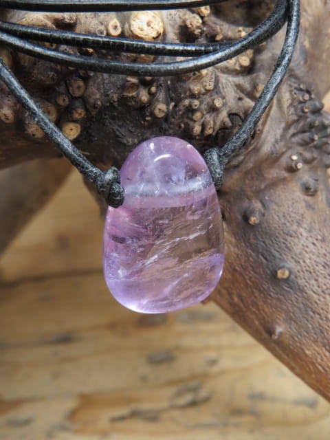 ametyst * talizman rozwoju duchowego na rzemieniu
