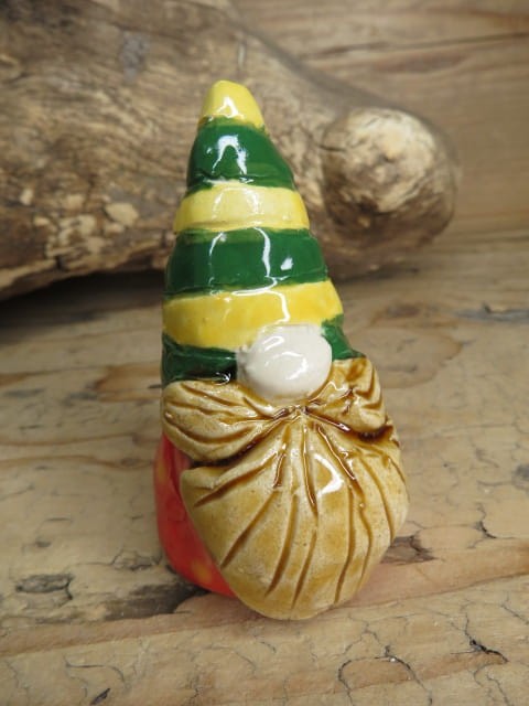 skrzat ceramiczny - figurka ręcznie robiona