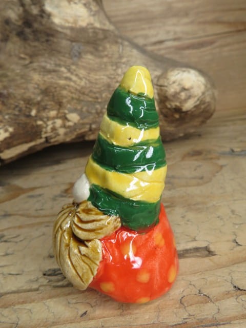 skrzat ceramiczny - figurka ręcznie robiona
