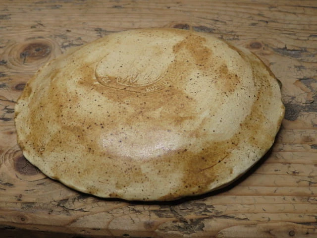 Artystyczny talerz ceramiczny z winogronem - ceramika ręcznie robiona