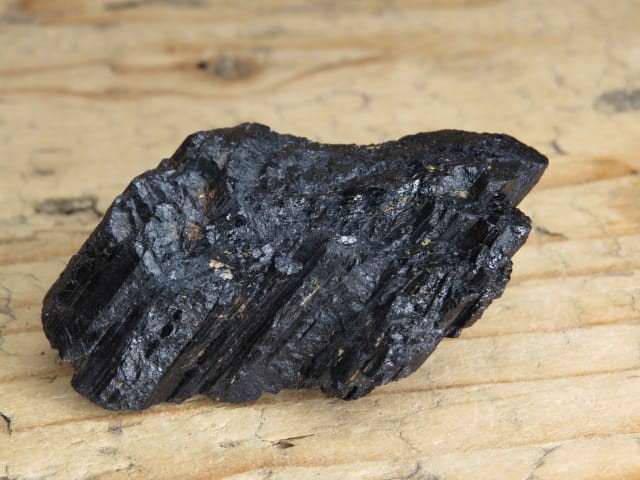Turmalin czarny – okaz kolekcjonerski