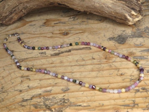 turmalin - naszyjnik * naszyjnik z turmalinów 4mm - szlif fasetkowy