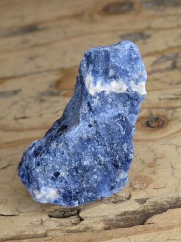 sodalit Boliwia - fluorescencja UV