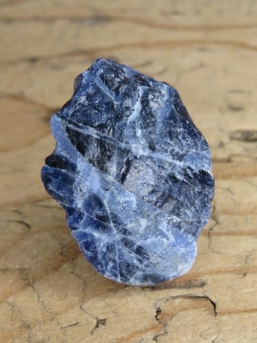 sodalit Boliwia - fluorescencja UV