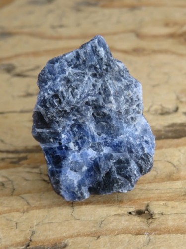 sodalit Boliwia - fluorescencja UV