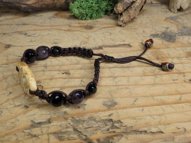 Bransoletka zodiakalna Skorpion – ceramika i kamienie - makrama