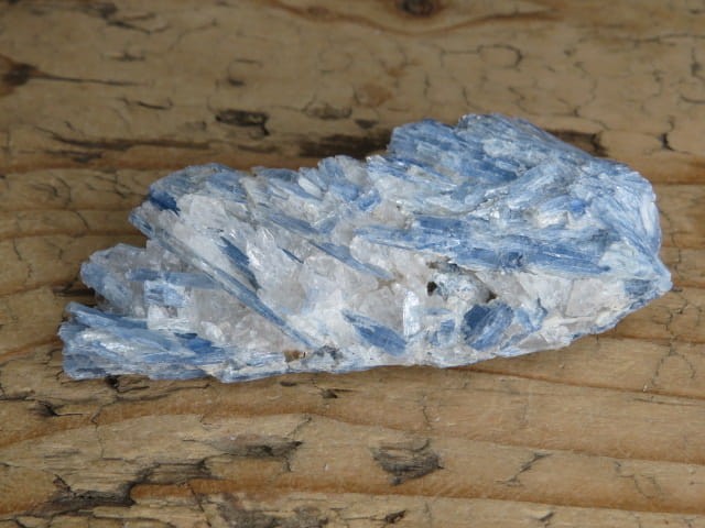 dysten - cyjanit Brazylia