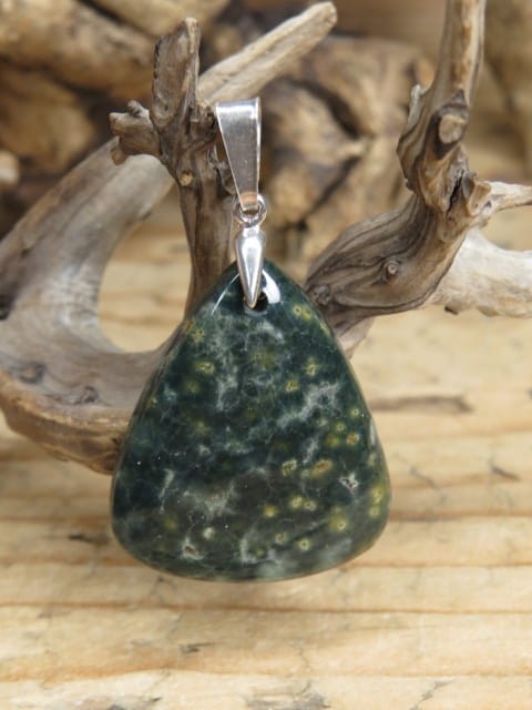 jaspis orbikularny - wisior z jaspisu orbikularnego