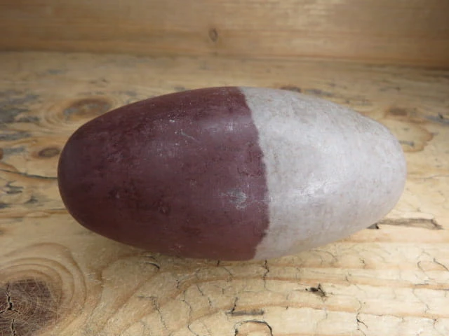 Shiva Lingam – oryginalny kamień z Indii, naturalny jaspis