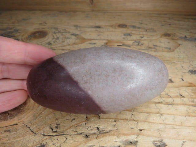 Oryginalny Shiva Lingam z Indii – kamień do medytacji