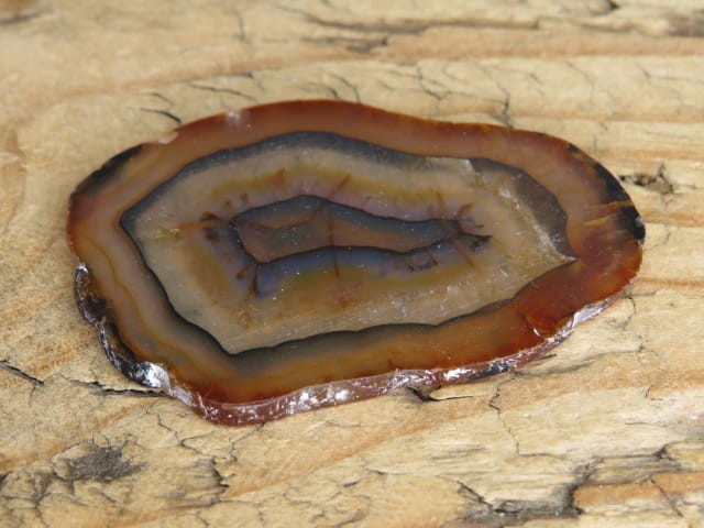 agat brązowy - plaster