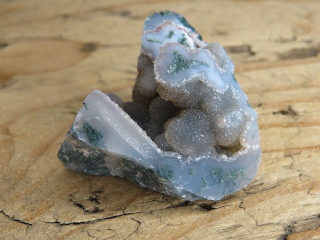 Agat mszysty z kwarcem i geodami – surowa bryłka | Indie