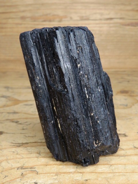 turmalin czarny szerl Madagaskar