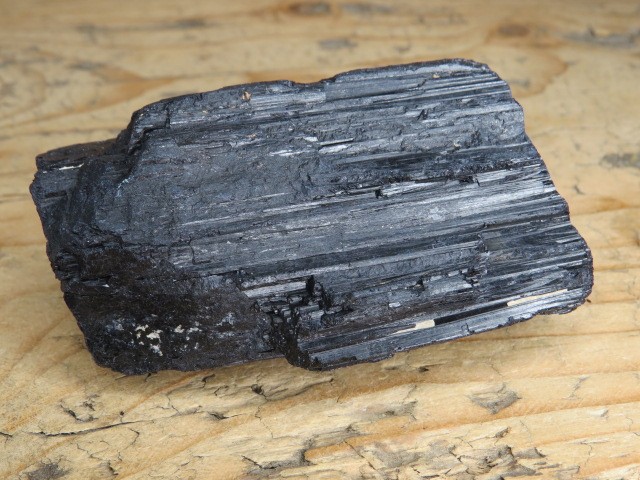 turmalin czarny szerl Madagaskar