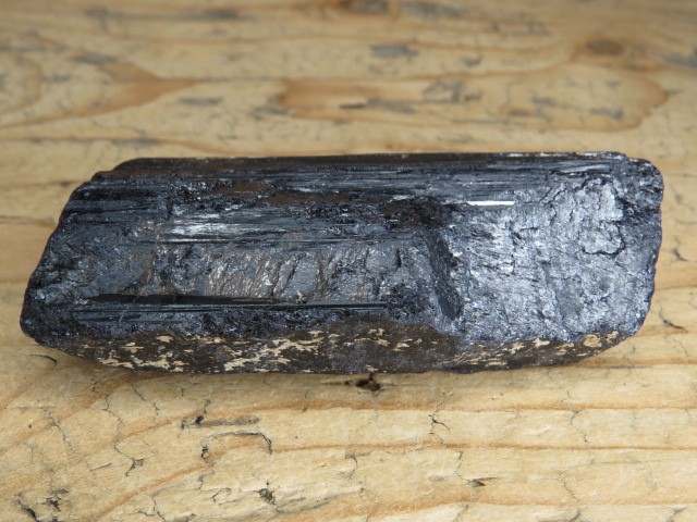 turmalin czarny szerl Madagaskar