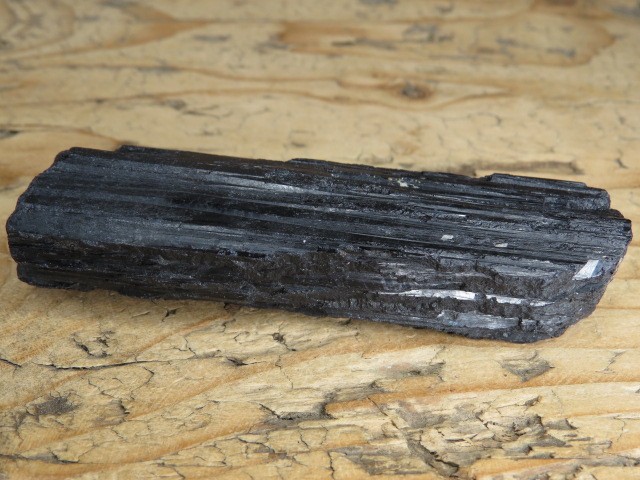 turmalin czarny szerl Madagaskar