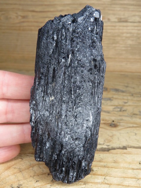 turmalin czarny szerl Madagaskar