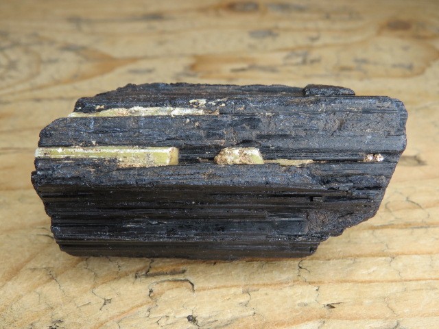 turmalin czarny szerl Madagaskar