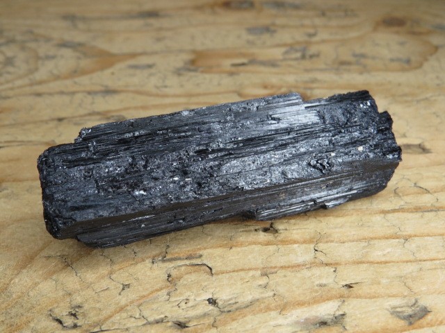 turmalin czarny szerl Madagaskar