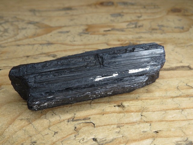 turmalin czarny szerl Madagaskar