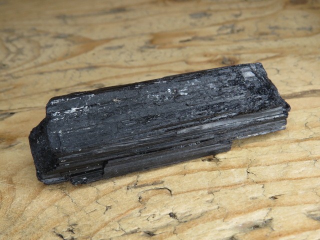 turmalin czarny szerl Madagaskar