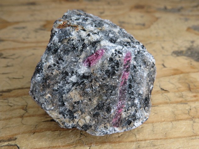 rubin w czermakicie - Tanzania