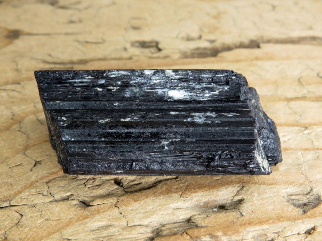 turmalin czarny szerl Brazylia