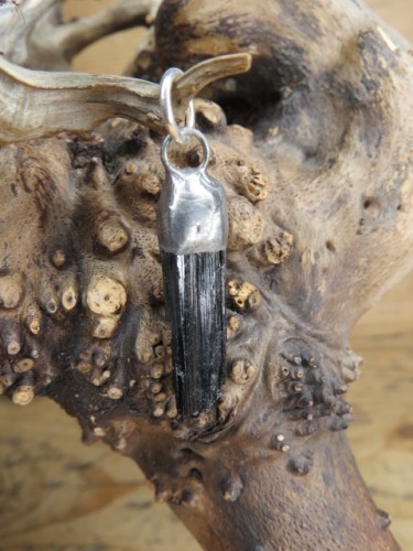 turmalin czarny szerl - wisior