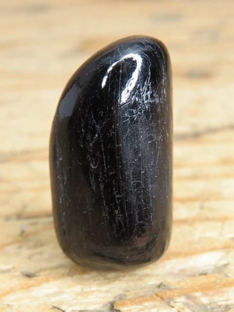 turmalin czarny szerl Madagaskar