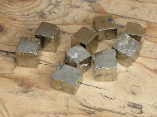 Kryształy pirytu z Hiszpanii.