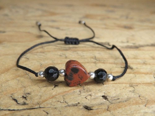 Minimalistyczna bransoletka z sercem z obsydianu mahoniowego i czarnym turmalinem