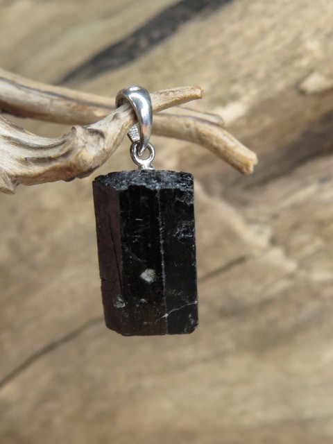 turmalin czarny - wisiorek Ag