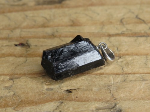 turmalin czarny - wisiorek Ag