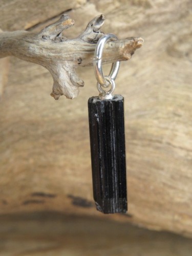 turmalin czarny szerl - wisior