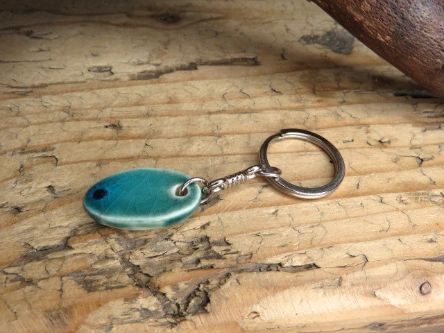 OM – ceramiczny amulet harmonii - breloczek