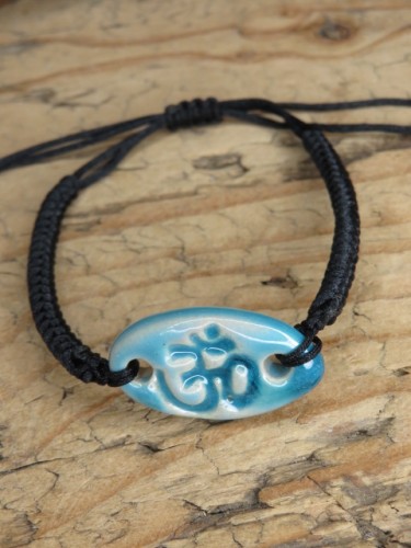 OM – ceramiczny amulet harmonii - bransoletka