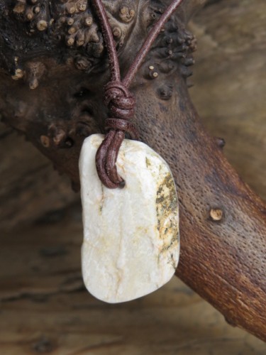 ortoklaz * Polska * ochrona, radość życia, kreatywność * amulet