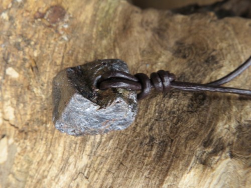 Rutyl kryształ – wisior na rzemieniu