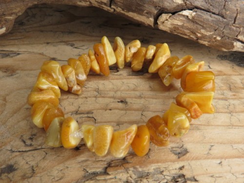 Bransoletka z naturalnego bursztynu bałtyckiego