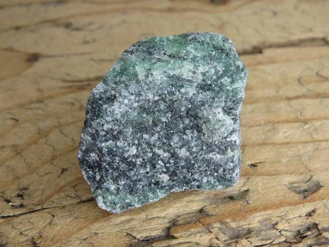 rubin w zoisycie - Tanzania