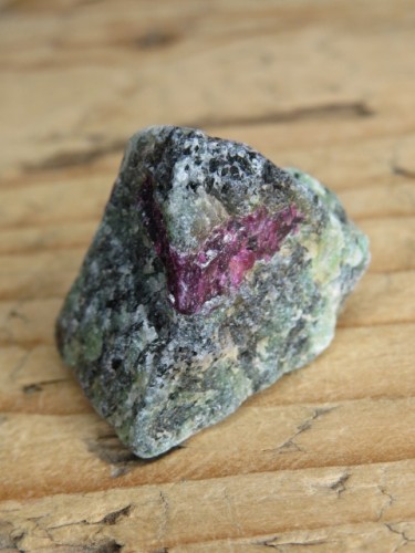 rubin w zoisycie - Tanzania